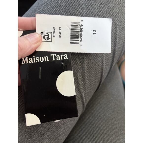 Madison Tara Red Dress With Neck Tie Size 10 MSRP$ 89 - Picture 4 of 12